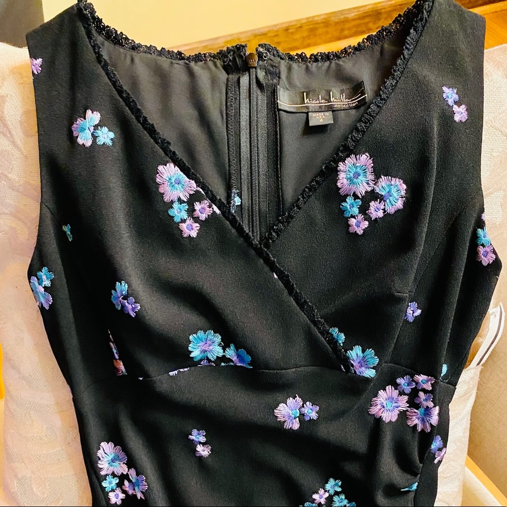 Nicole Miller floral, embroidered V Neck, Sz 4 - Picture 3 of 4